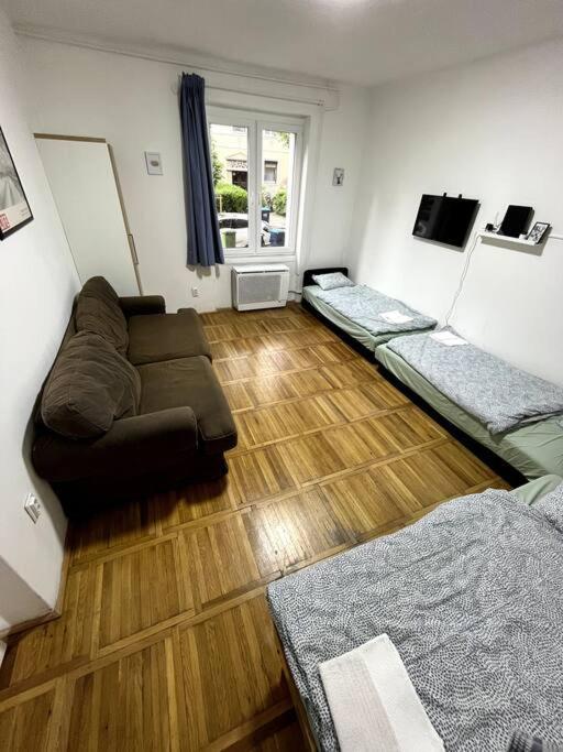 Hangulatos Lakas Budapest Zold Ovezeteben Apartment Exterior photo